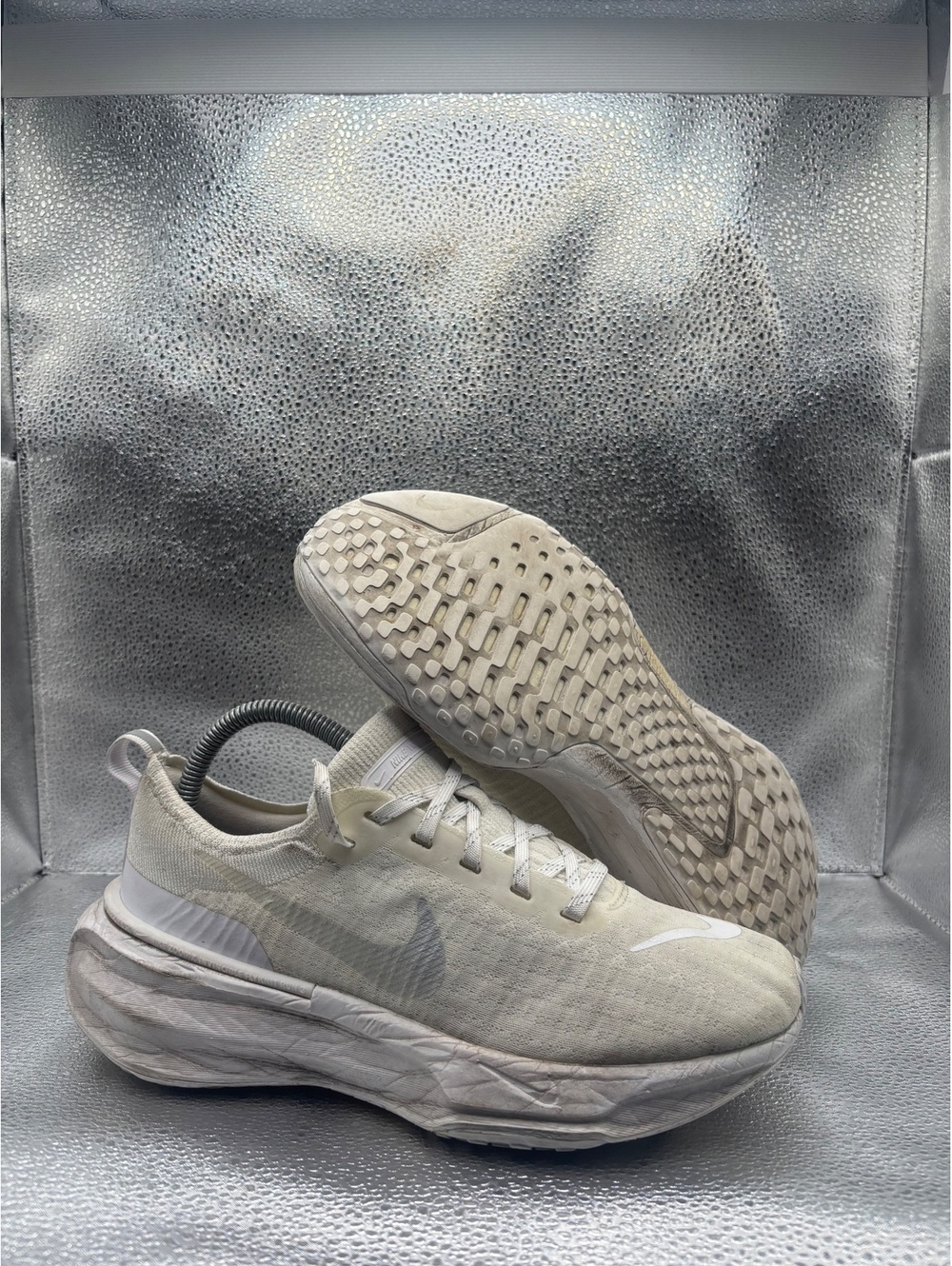 Nike zoomx invincible run flyknit 3 white photon dust